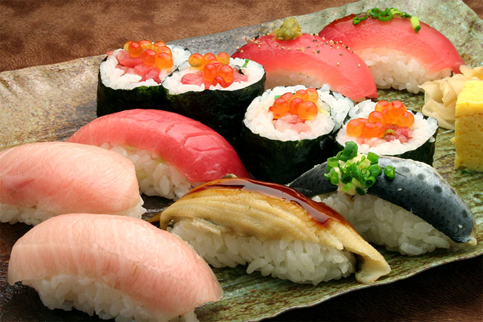 商品写真撮影用照明RIFA（リファー）-Fで撮影した寿司の商品写真